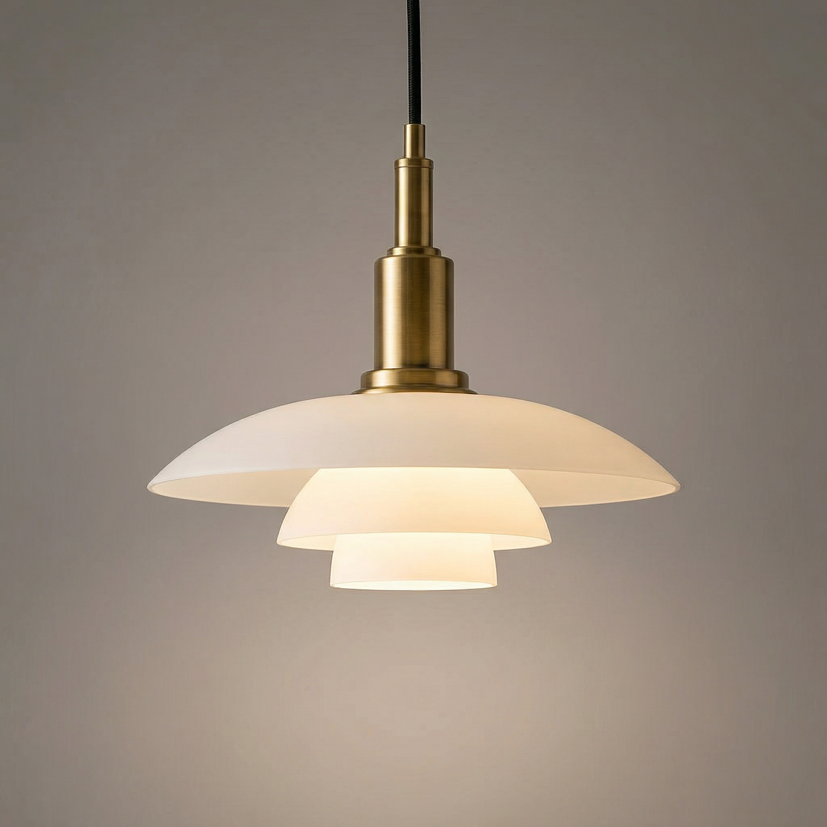 Scandinavian Glass Pendant Light, Adjustable Height Ceiling Fixture, E27 Socket, Minimalist Hanging Lamp for Kitchen Island, Dining Room