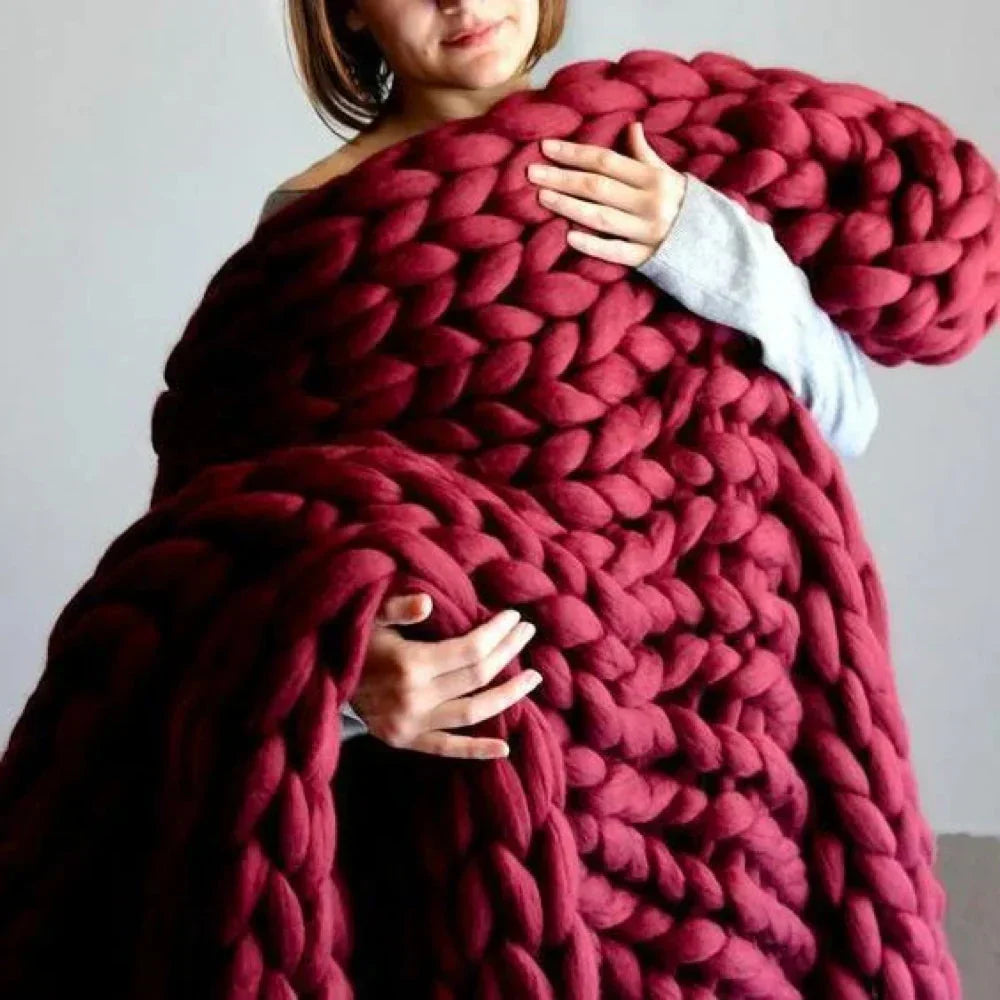 Super Bulky Arm Knitting Yarn 35 oz Merino-Style Wool for Throw Blankets, Cushions & Home Décor Crafts