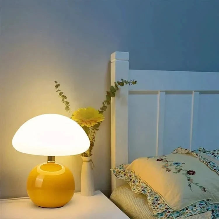 CAPLORA – Modern Mushroom Table Lamp for Gentle Ambient Glow