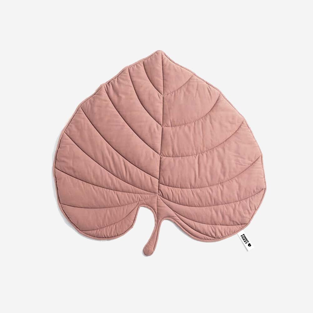 Botanical Leaf-Shaped Pet Throw Blanket - Soft Cotton-Polyester Cover for Dogs & Cats - Machine Washable Couch Protector & Floor Mat for