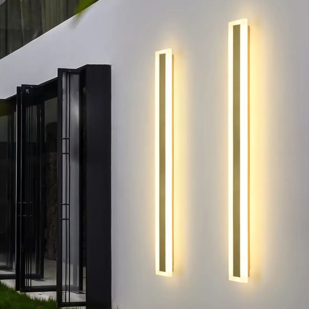 Linear Outdoor LED Wall Sconce Gold Finish Waterproof Dimmable IP65 Hardwired AC 85-265V Modern Exterior Lighting for Patio Garden Porch