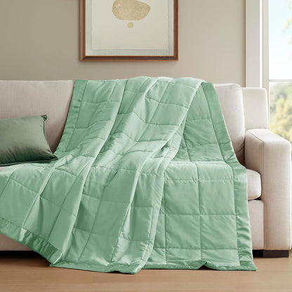 Collection Windom | Couverture en duvet synthétique avec traitement anti-humidité | Couvre-lit léger et doux toutes saisons, bordure satinée