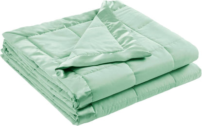 Collection Windom | Couverture en duvet synthétique avec traitement anti-humidité | Couvre-lit léger et doux toutes saisons, bordure satinée