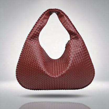 Braided Leather Hobo Bag with Zip Closure | Stylish Shoulder Bag