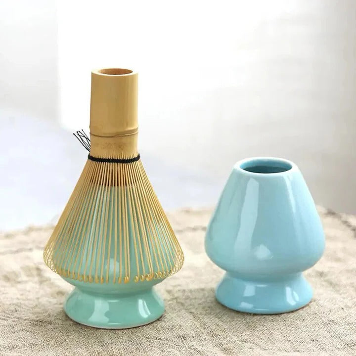 Service à thé vert classique avec tasse en céramique et accessoires en bambou