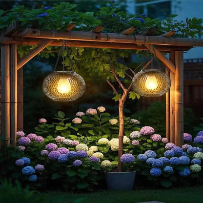 Lampe solaire de jardin lumineuse