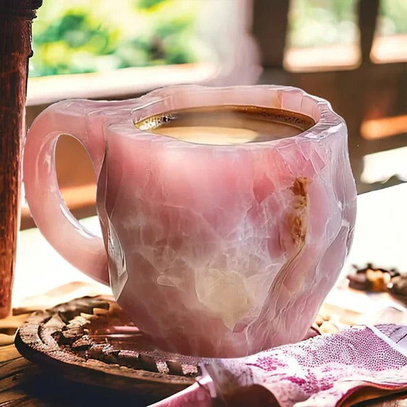 Tasse délicate en verre pour café ou thé chaud
