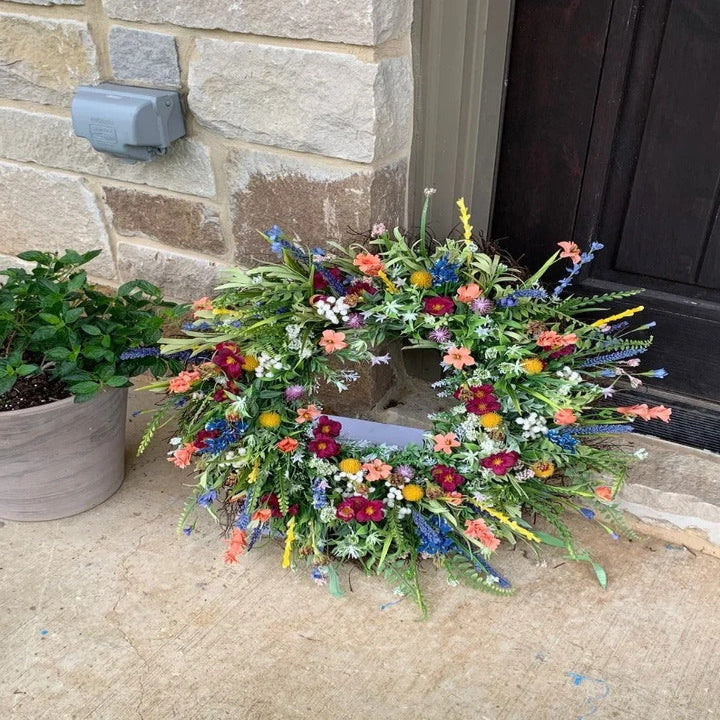 Magnifique couronne florale pour la décoration intérieure