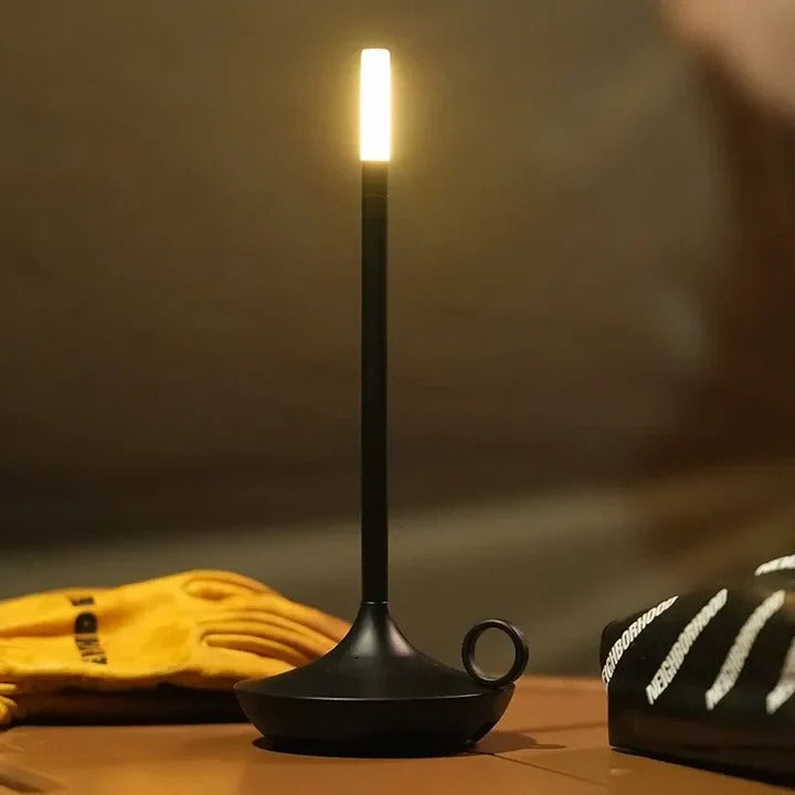Lampe de bureau LED moderne à intensité variable