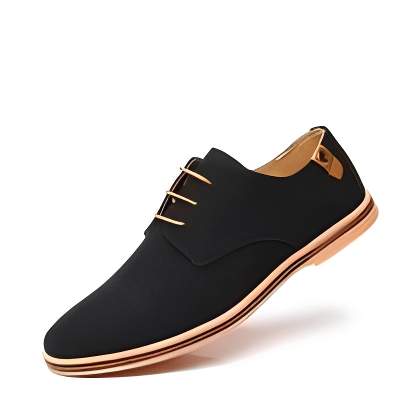 Chaussures confortables pour hommes avec un bon soutien de la voûte plantaire
