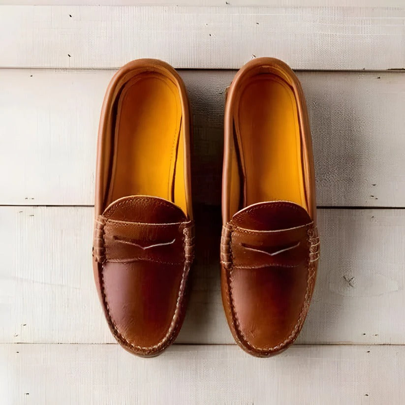 Mocassins classiques à talon bas pour femme
