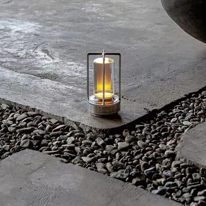 Lampe de table à LED sans fil compacte