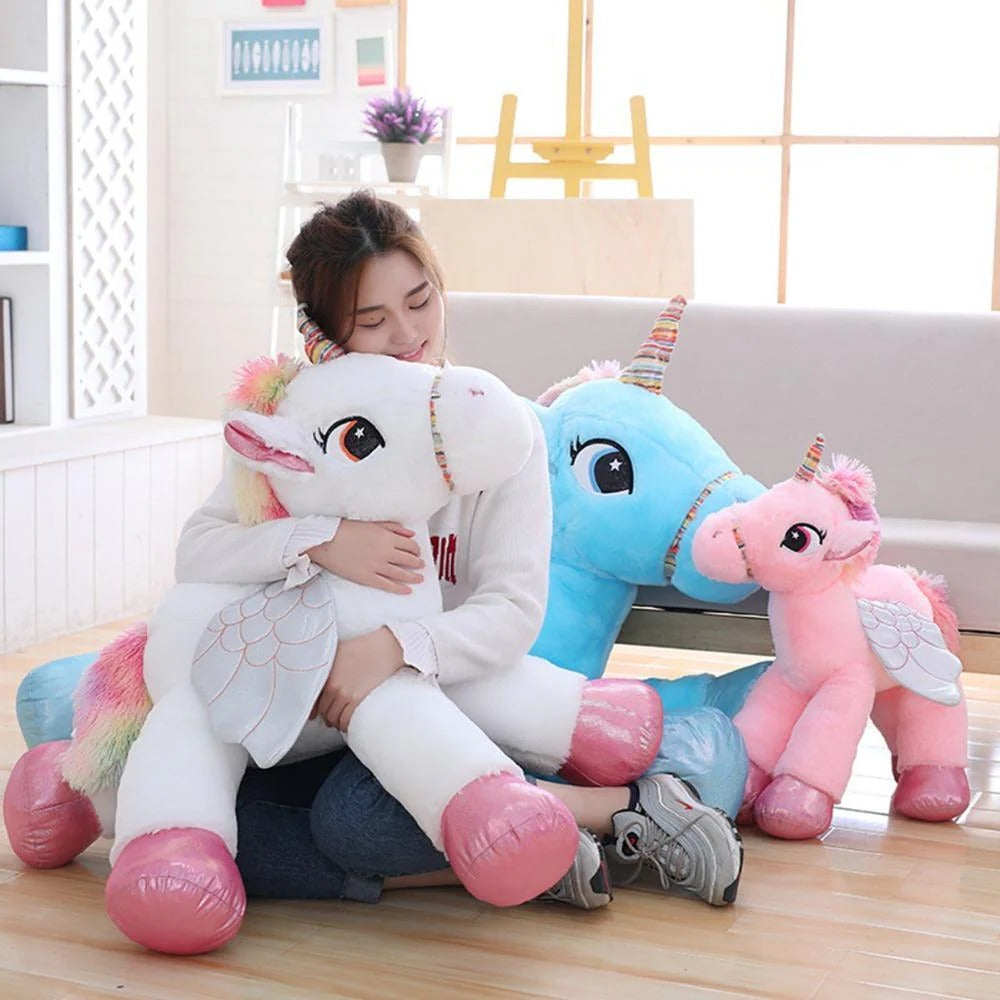 Peluche amie magique câline