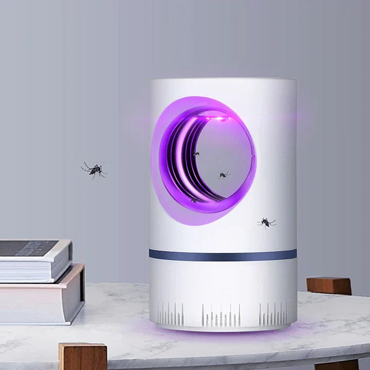 Lampe anti-moustiques enfichable pour usage intérieur