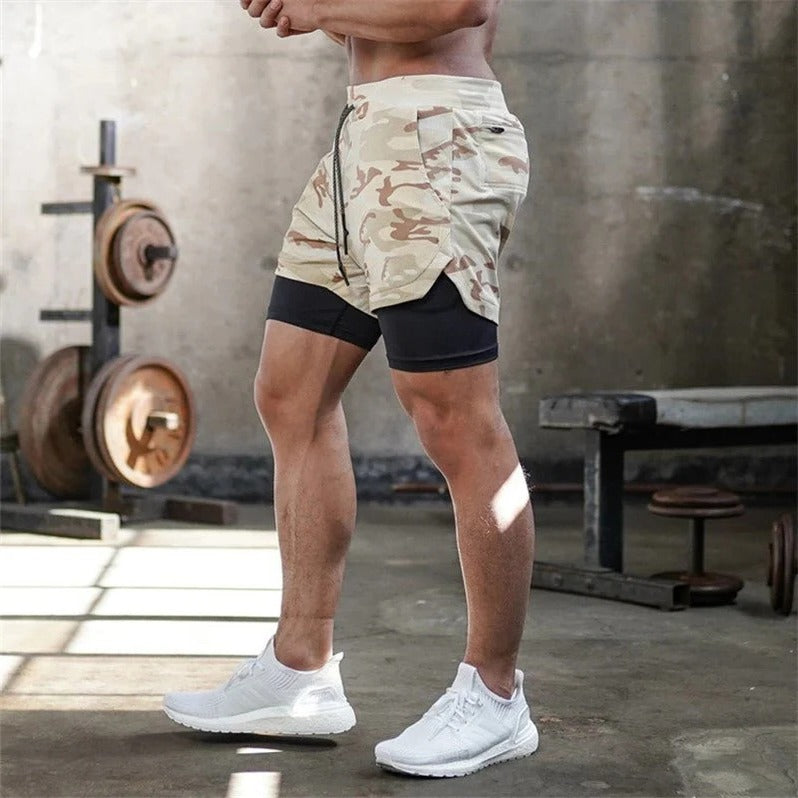 Short de sport camouflage homme avec doublure de compression intégrée