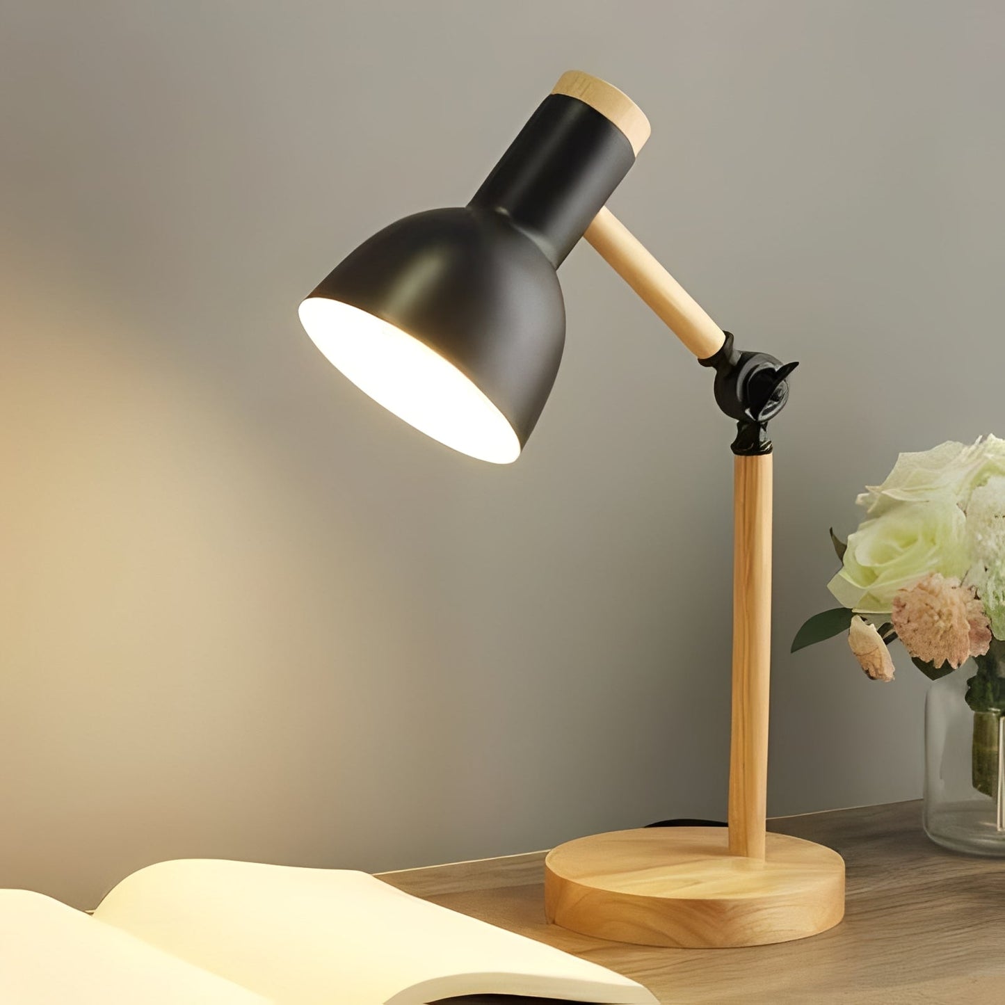 Flexible LED Desk Light with Adjustable Arm - Ortekor