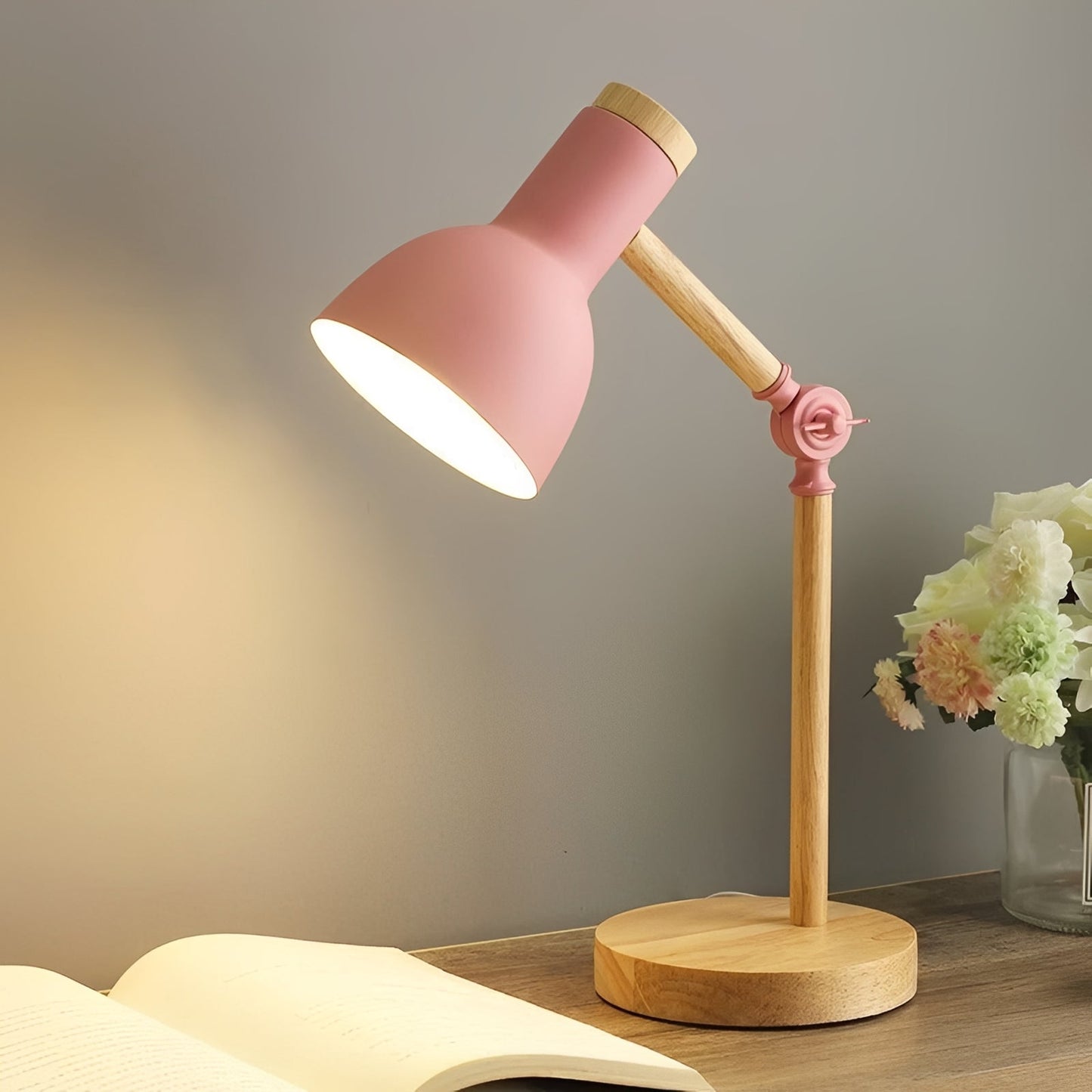 Lampe de bureau LED flexible avec bras réglable