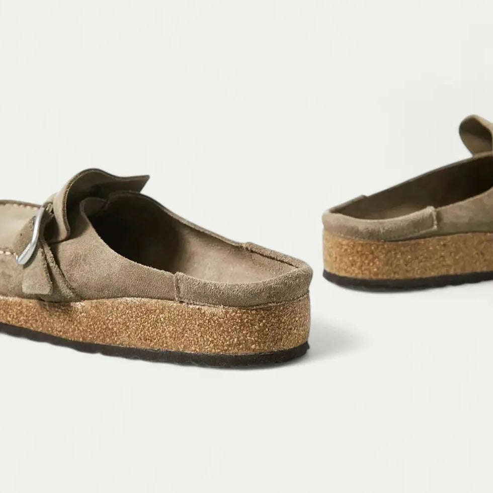 Mocassins souples en cuir pour femme avec bride réglable