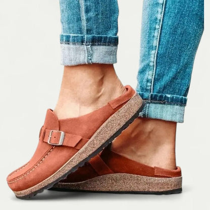 Mocassins souples en cuir pour femme avec bride réglable