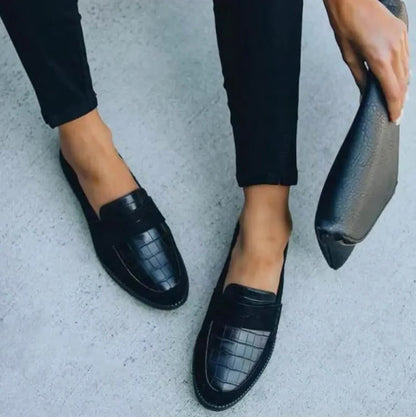 Mocassins classiques noirs synthétiques à enfiler
