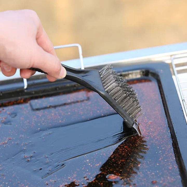 Brosse de nettoyage robuste pour barbecue en métal
