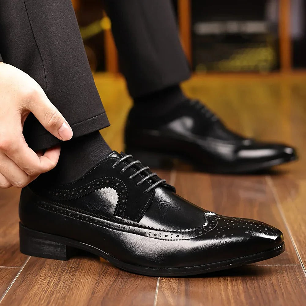 Chaussures de ville en cuir poli pour homme