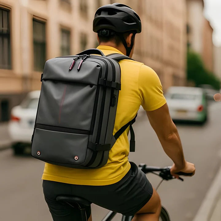 Sac à dos de randonnée compact avec intérieur organisé