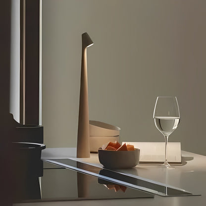 Lampe de table tactile, réglable et lumineuse