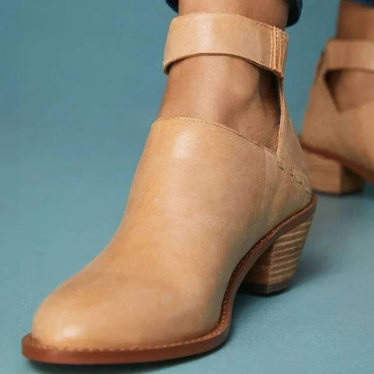 Bottines à talons bas pour femmes avec bride à boucle