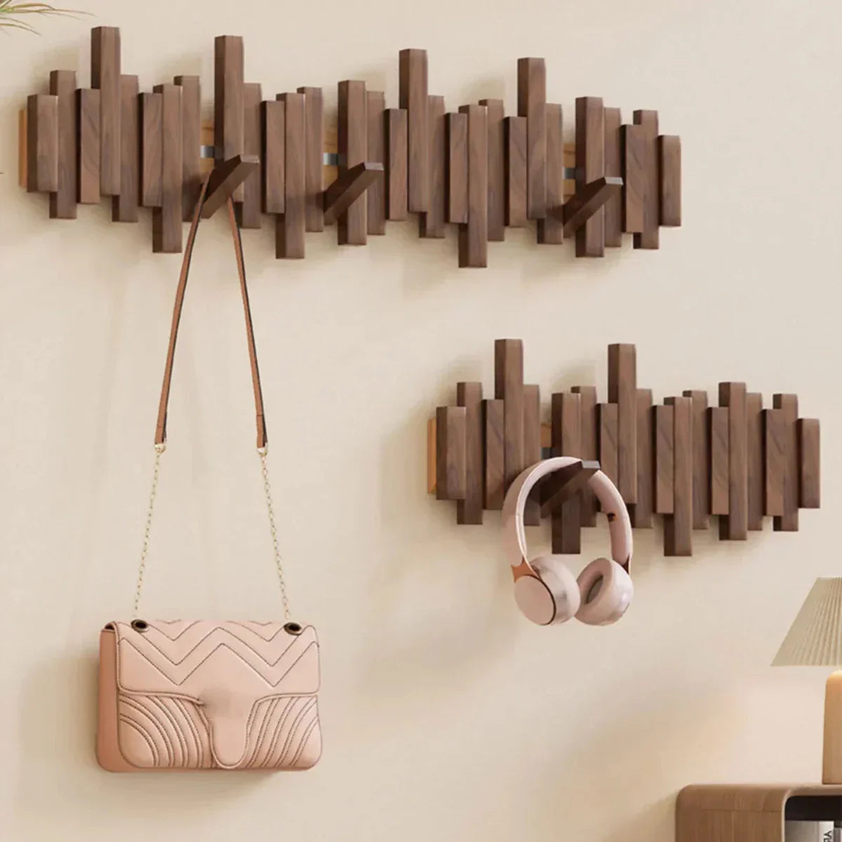 Porte-manteau mural en bois robuste – Rangement moderne pour entrée