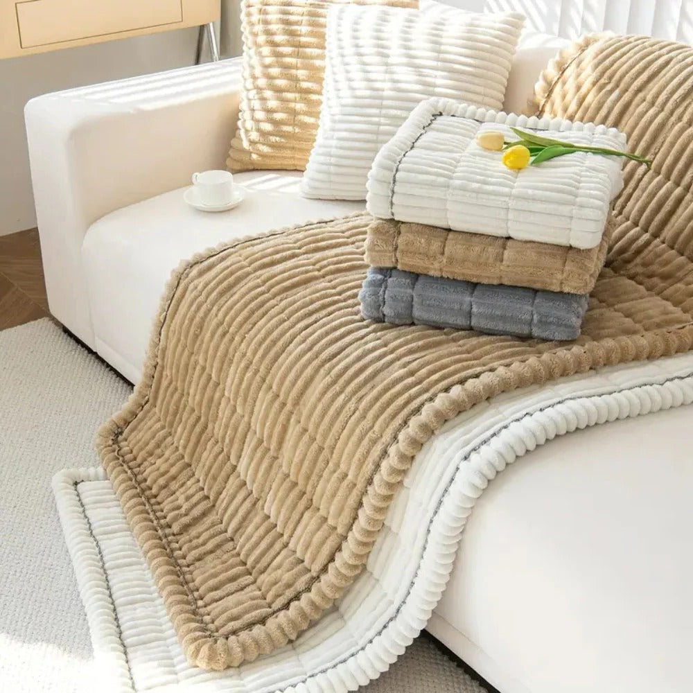 Housse de protection en tissu doux avec bords volantés