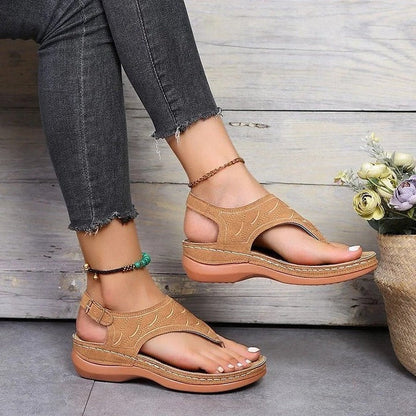Sandales orthopédiques confortables pour femmes avec semelles souples