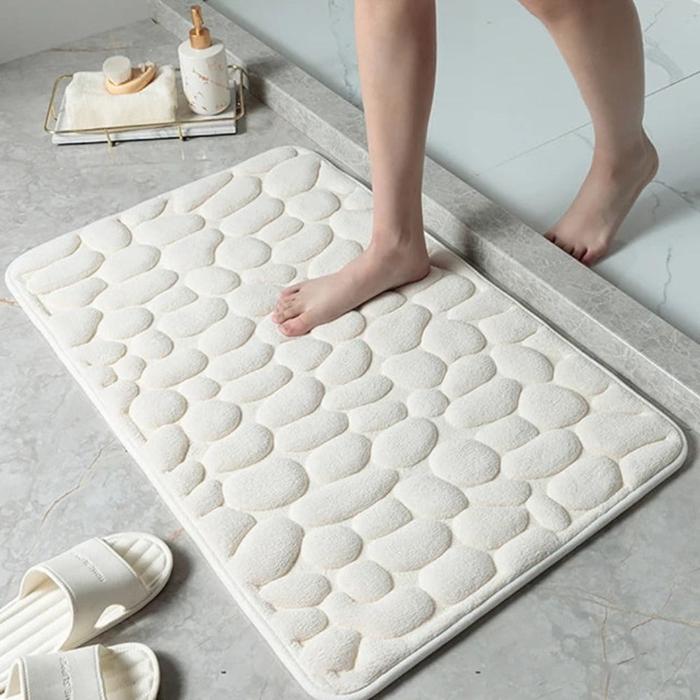 Plush Microfiber Bathroom Rug 20×31 Inches Cream Non-Slip Backing Quick-Dry Water-Absorbent Floor Runner for Shower Kitchen Laundry Room