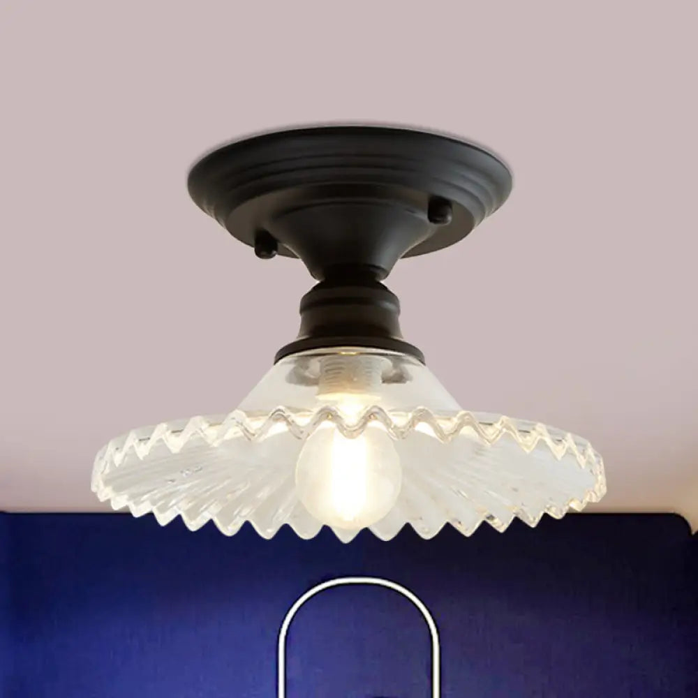 Ribbed Glass Ceiling Light – Single-Bulb Close-to-Ceiling Fixture with Scalloped Edge for Kitchen, Hallway & Bedroom