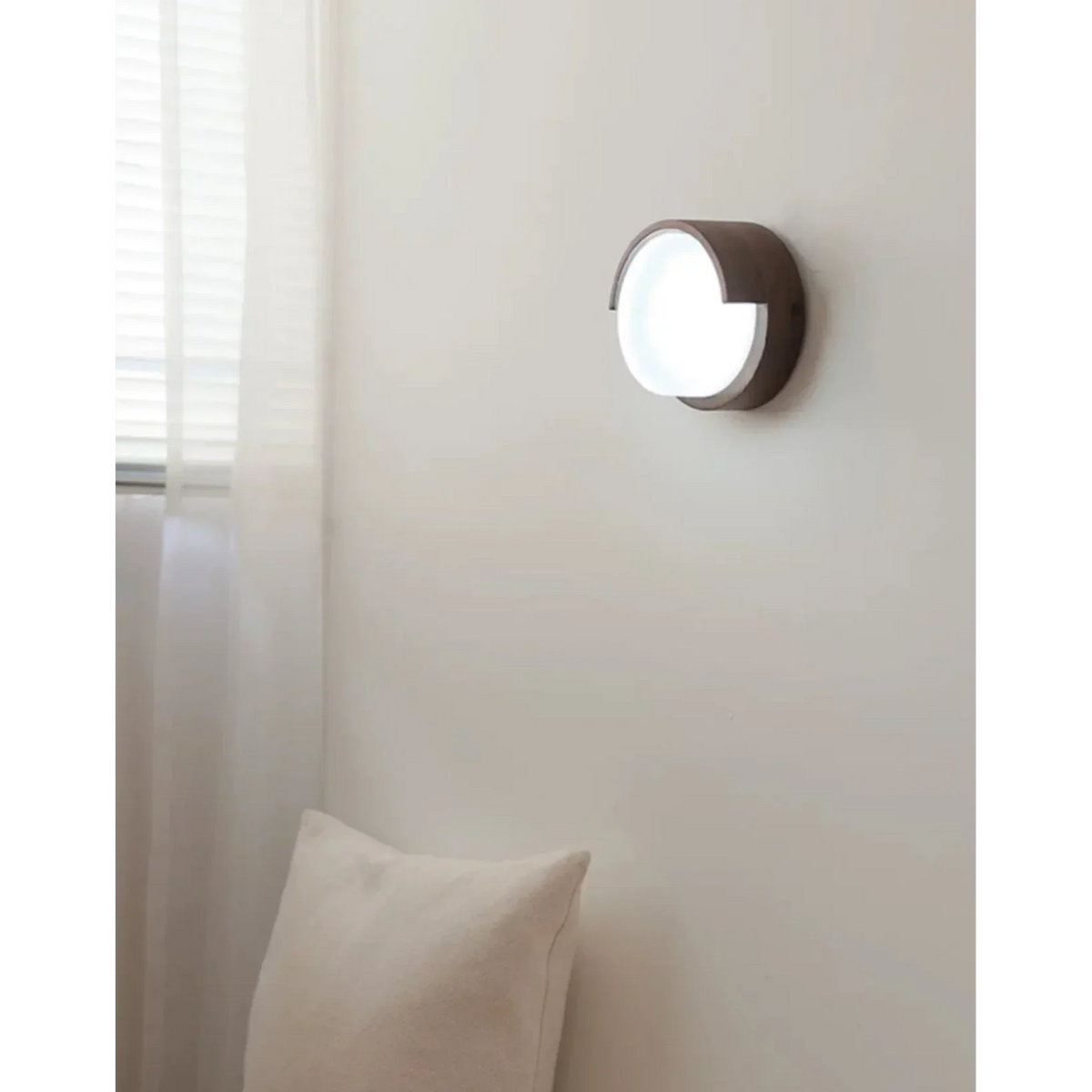 Circular Wood & Metal Sconce 6-Inch Warm LED Accent Light for Hallways Living Rooms Bedrooms Minimalist Modern Japanese-Inspired Interior Li