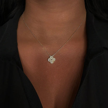 Parure de bijoux trèfle ambre | Ensemble 3-en-1 avec collier, bracelet et boucles d'oreilles réglables | Accessoire élégant pour toutes les occasions