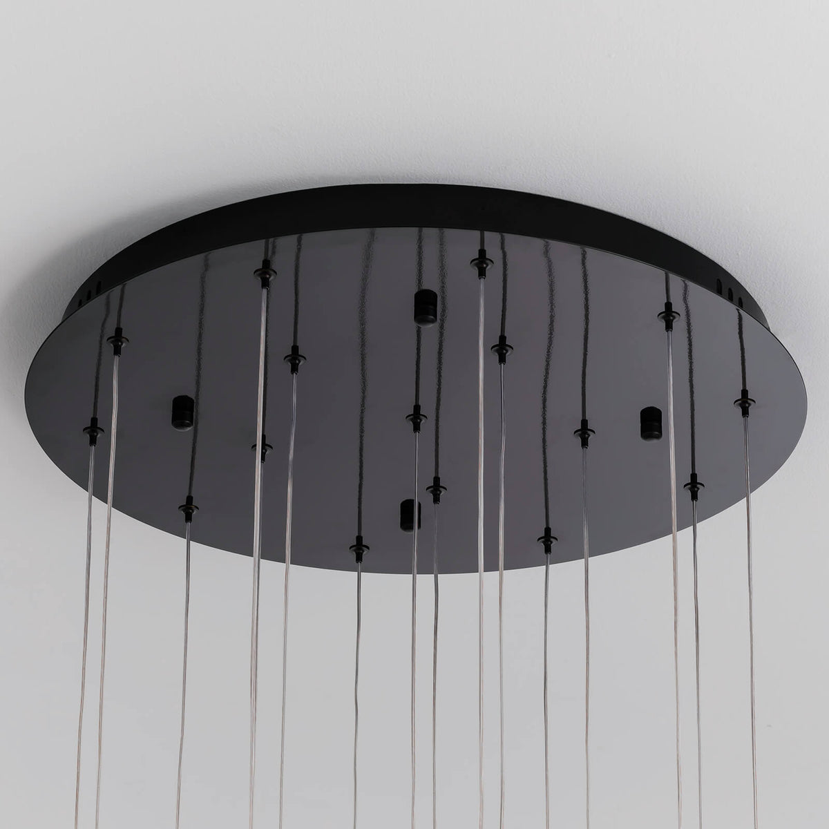 Suspension lumineuse à cristaux LED en spirale pour hall d'entrée et escalier à deux étages - Hauteur réglable de 300 cm (118 po), finition noire, télécommande, effet cascade à plusieurs niveaux