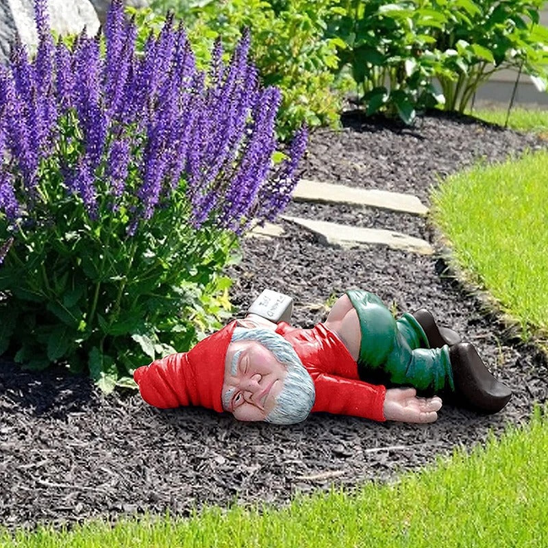 Tipsy Garden Gnome Statue with Bottle – Resin Outdoor Figurine for Yard Patio Porch – Funny Drunk Gnome Lawn Ornament Weather-Resistant