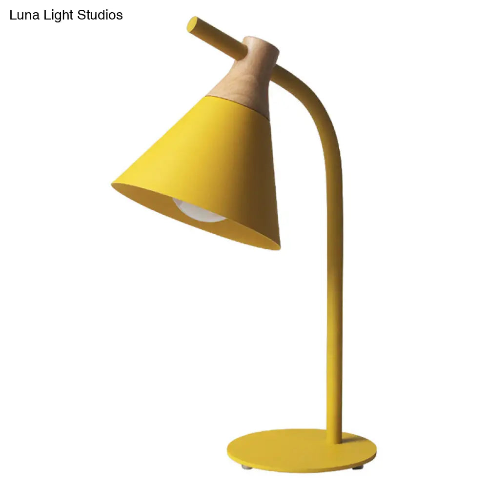 Adjustable Desk Lamp with Cone Shade – Metal Gooseneck Reading Light for Nightstand, Bedroom & Home Office