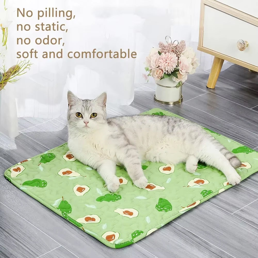 Self-Cooling Pet Bed Mat with Non-Slip Base for Cats & Dogs – Washable Heat-Regulating Fabric, 3 Sizes Available