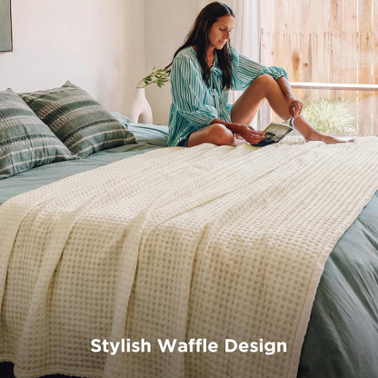 Cozy Haven | Couverture Queen légère en coton et bambou à tissage gaufré rafraîchissant | Jeté d'été doux pour ceux qui ont chaud la nuit