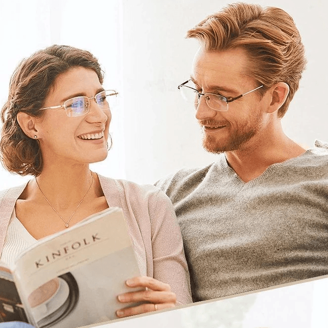 Progressive Titanium Reading Glasses for Distance & Close-Up Vision – Lightweight Bifocal Readers with Blue Light Filter for Men & Women