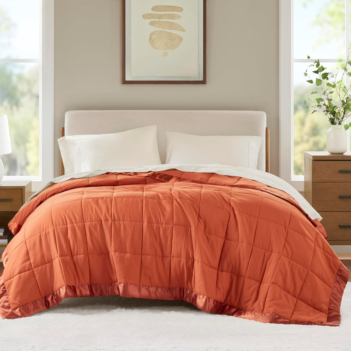 Collection Windom | Couverture en duvet synthétique avec traitement anti-humidité | Couvre-lit léger et doux toutes saisons, bordure satinée