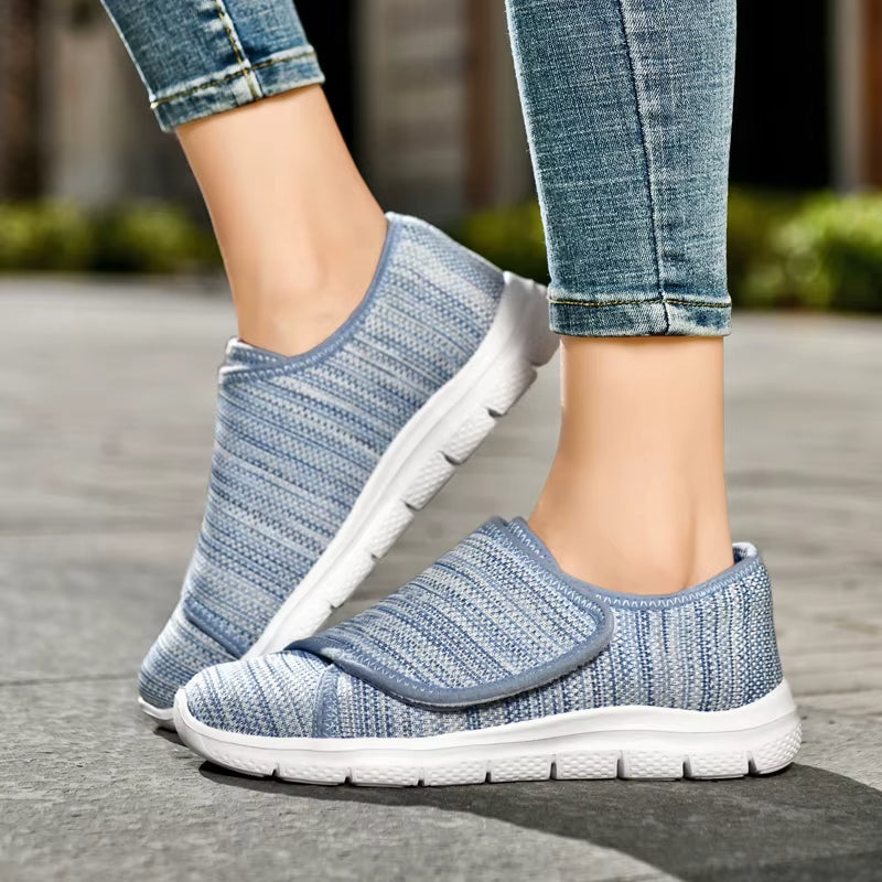 Comfortable Wide-Fit Walking Shoes for Women – Adjustable Soft Upper for Sensitive Feet