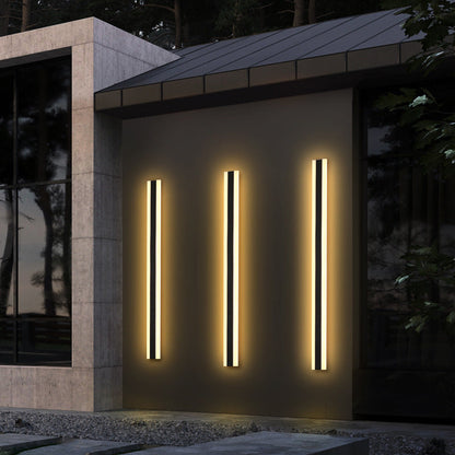 Linear Outdoor Wall Light – Warm White LED Iron Sconce for Facade & Pathway – Modern Weatherproof Fixture in 5 Sizes
