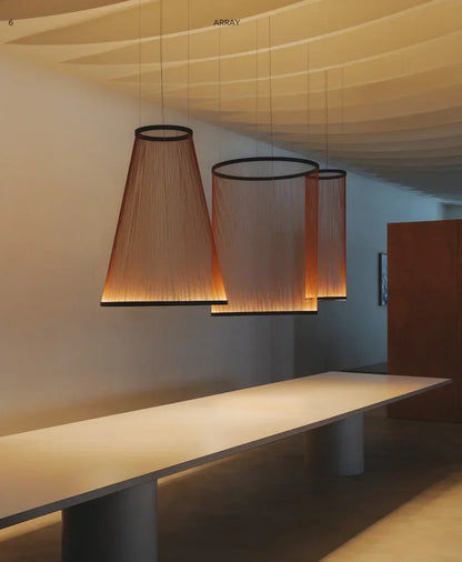 Lustre à abat-jour en tissu superposé avec LED intégrée pour salles à manger, îlots de cuisine et hauts plafonds | Suspension moderne à câbles réglables multi-niveaux