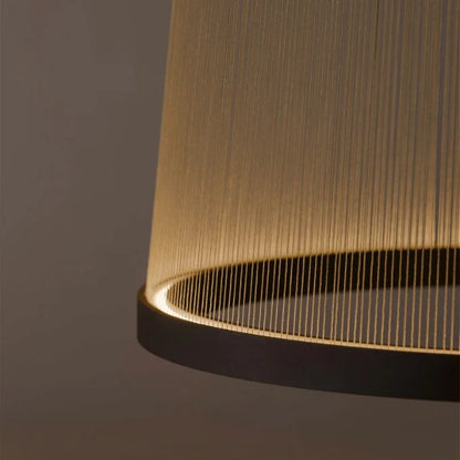 Lustre à abat-jour en tissu superposé avec LED intégrée pour salles à manger, îlots de cuisine et hauts plafonds | Suspension moderne à câbles réglables multi-niveaux