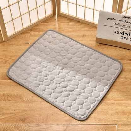 Temperature-Regulating Pet Pad for Dogs & Cats – Self-Cooling Cushion for Summer Heat, Portable Travel-Ready Mat