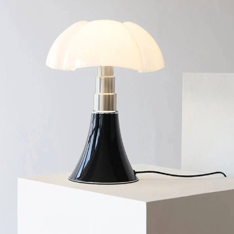Lampe de bureau florale élégante, lumière vive et réglable
