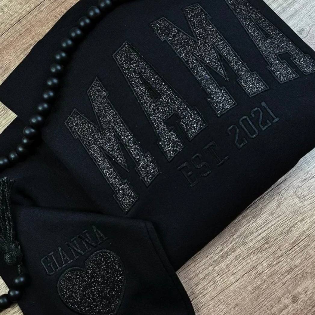 Sweat à capuche maman personnalisable avec texte pailleté personnalisé